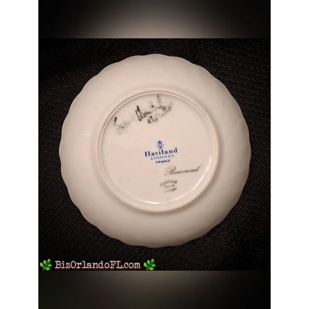 VINTAGE Haviland Limoges France Bouvreuil Bird 1967 Collector Dish Saucer Signed